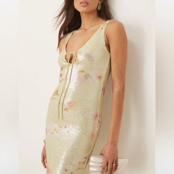 sleeveless tiered midi dress Brown Sleeveless Tiered Charlie Midi Dress